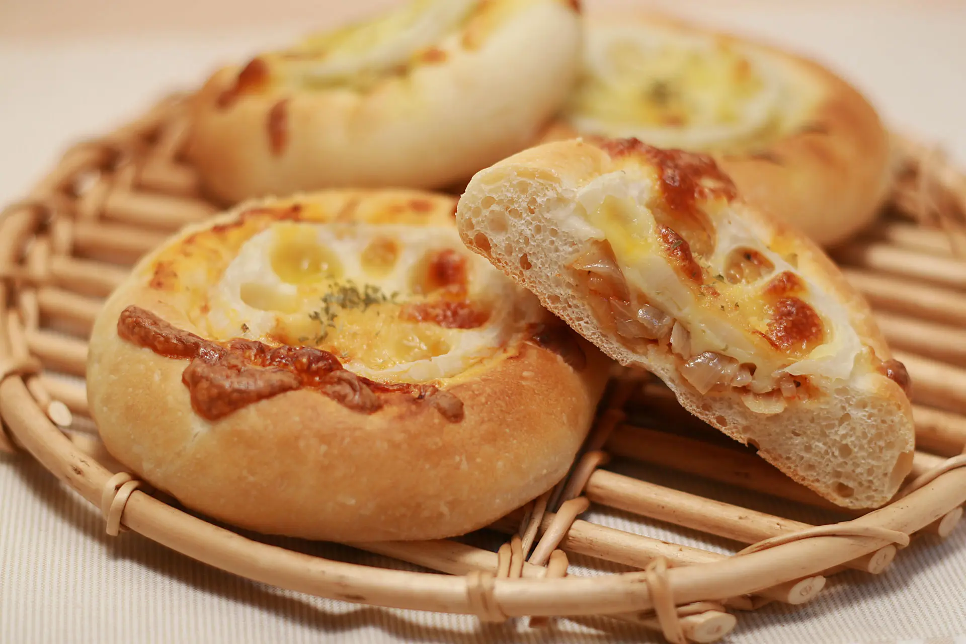 チーズパン